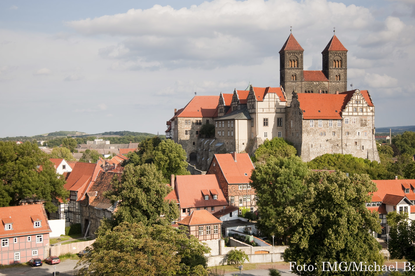 Das Bild zeigt die Stiftskirche zu Quedlinburg Das Bild zeigt die Stiftskirche zu Quedlinburg.